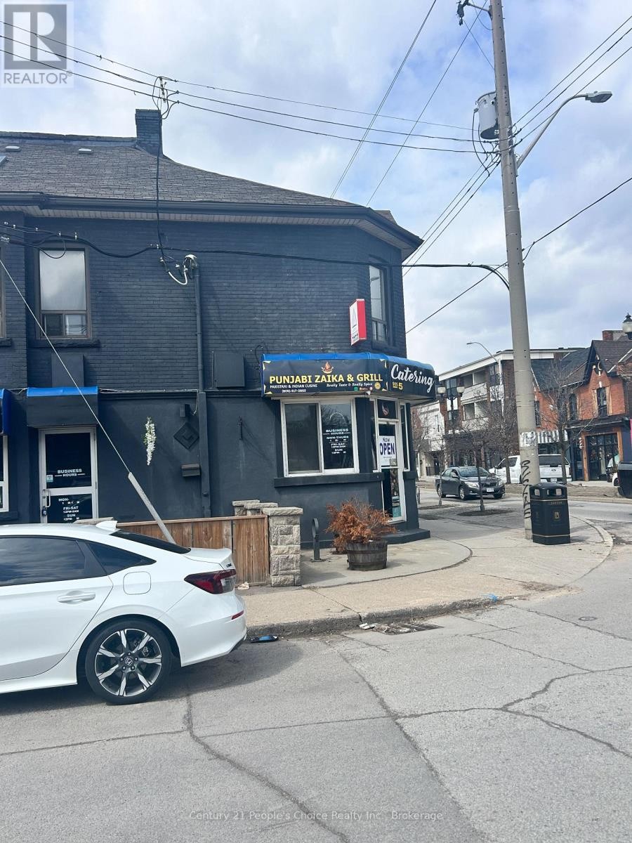 












362 BARTON STREET E

,
Hamilton (Landsdale),




Ontario
L8L2X9

