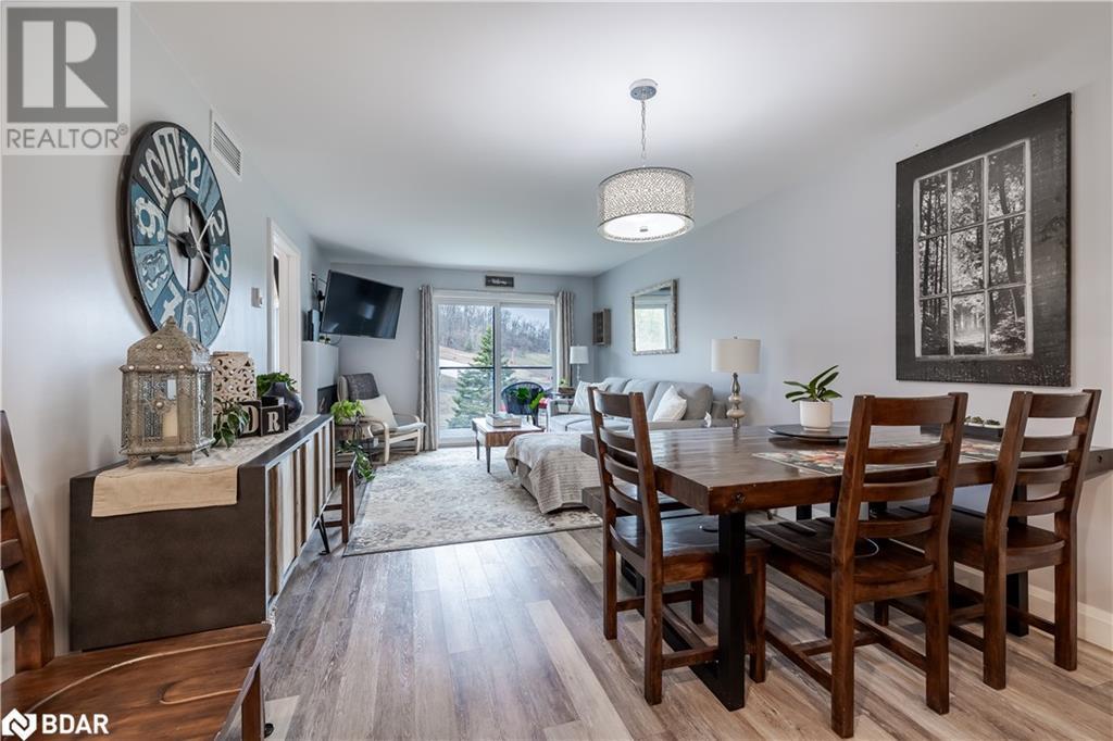 












80 HORSESHOE VALLEY Boulevard Unit# 302

,
Oro-Medonte,




Ontario
L4M4Y8

