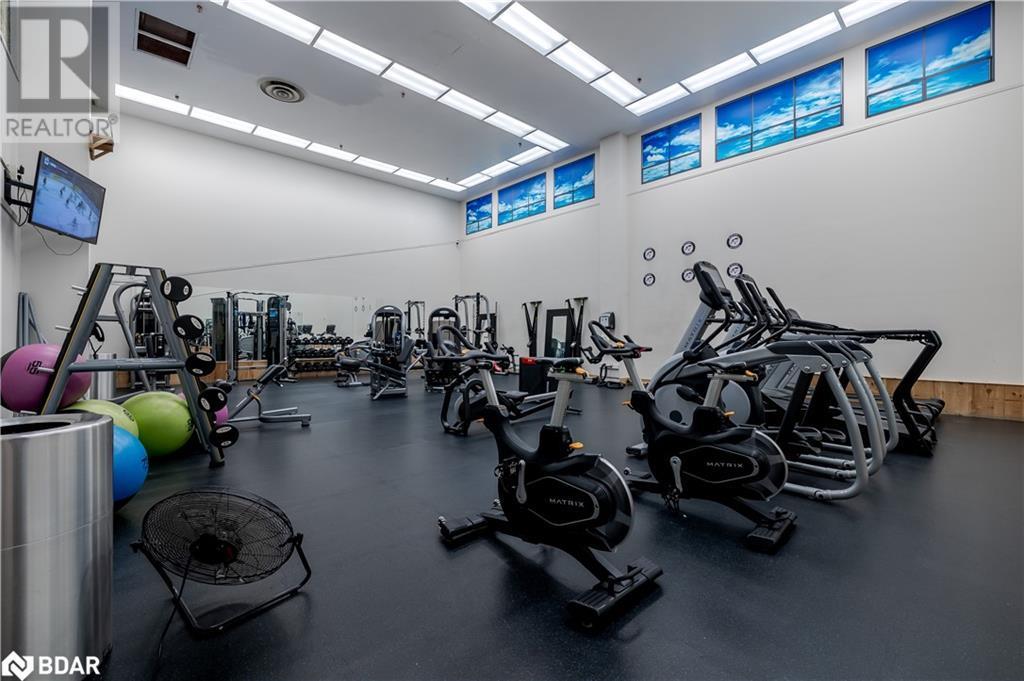












80 HORSESHOE VALLEY Boulevard Unit# 302

,
Oro-Medonte,




Ontario
L4M4Y8

