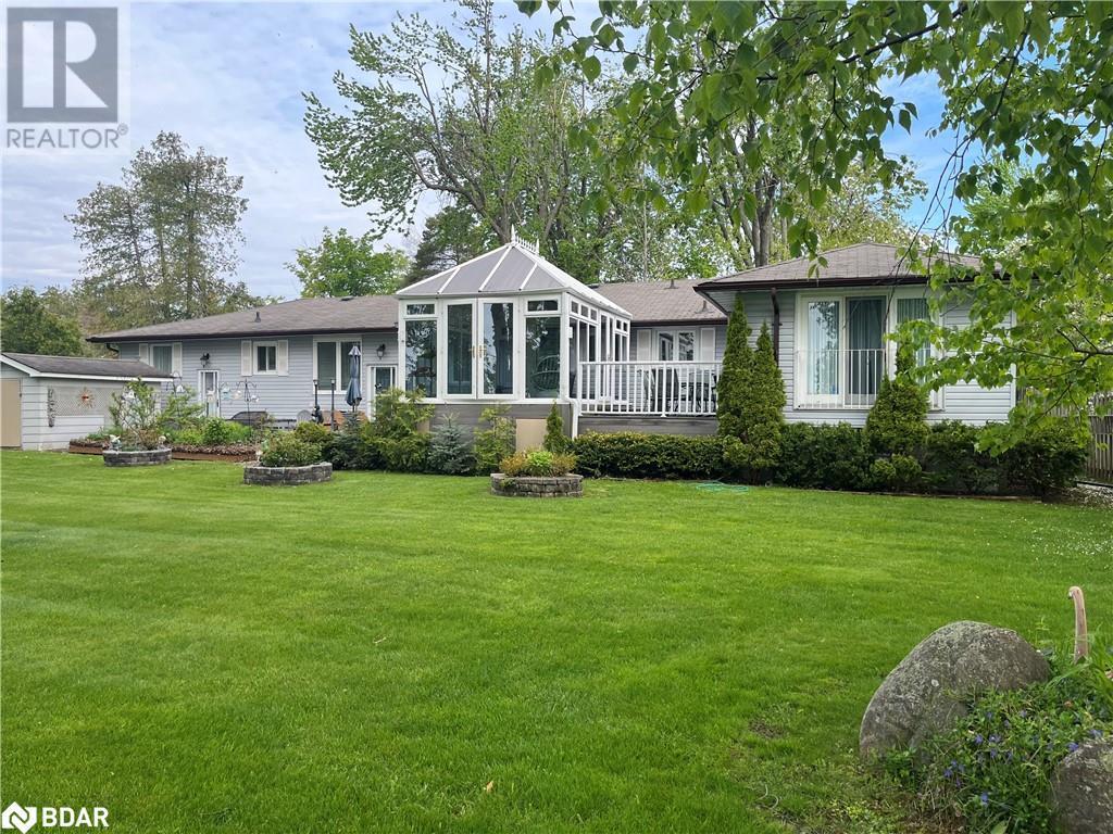 












155 PARKSIDE DR Drive

,
Oro-Medonte,




Ontario
L3V0K8

