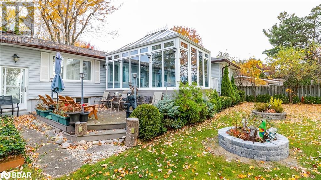 












155 PARKSIDE DR Drive

,
Oro-Medonte,




Ontario
L3V0K8

