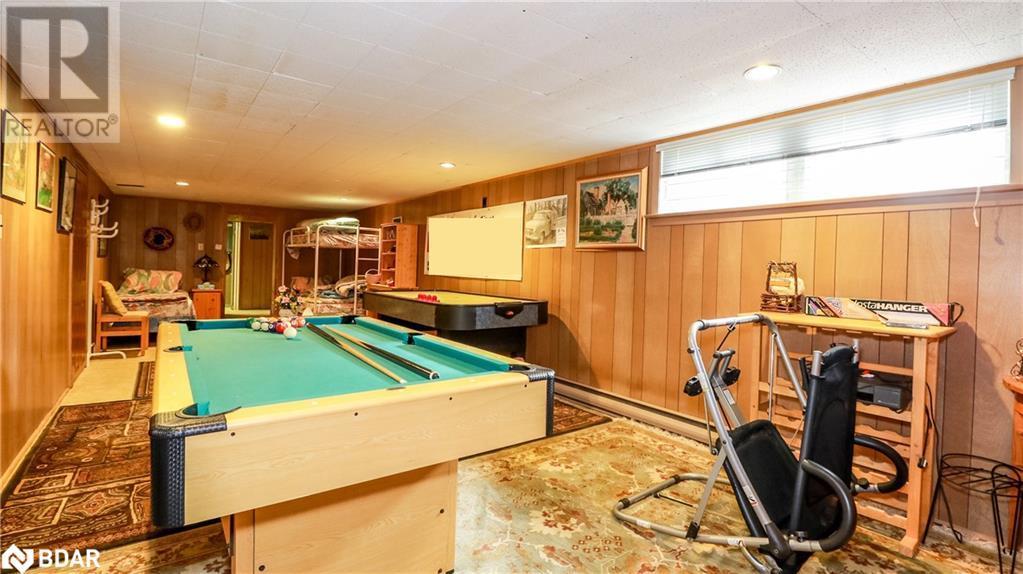 












155 PARKSIDE DR Drive

,
Oro-Medonte,




Ontario
L3V0K8

