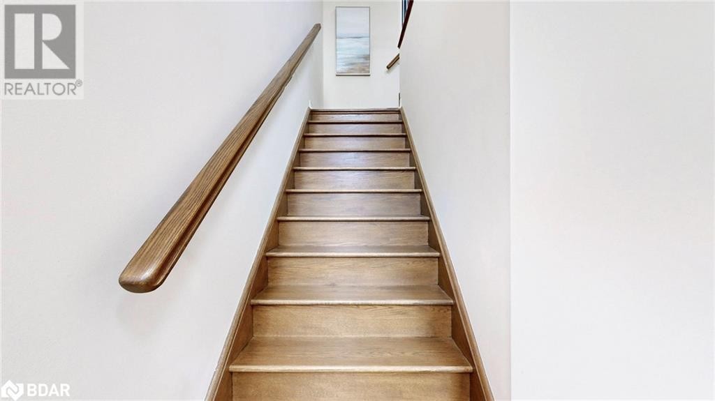 












219 INVERNESS Way

,
Bradford West Gwillimbury,




Ontario
L3Z0X5

