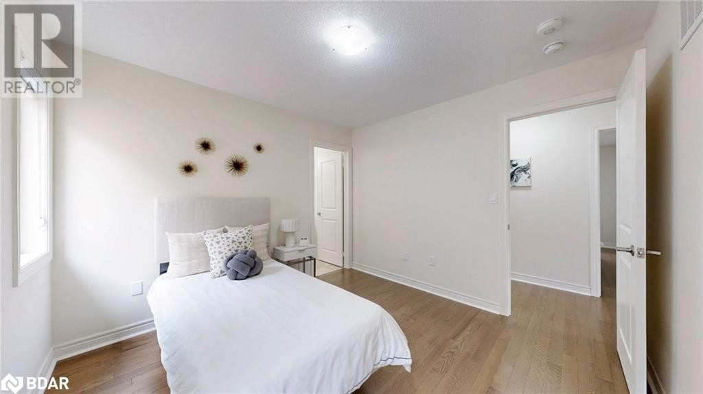 












219 INVERNESS Way

,
Bradford West Gwillimbury,




Ontario
L3Z0X5


