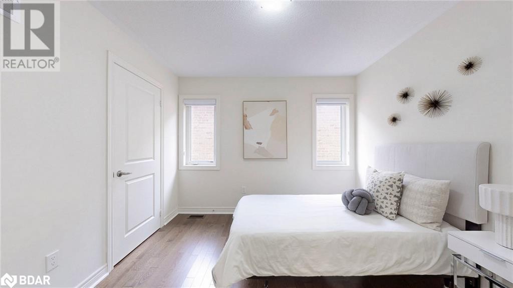 












219 INVERNESS Way

,
Bradford West Gwillimbury,




Ontario
L3Z0X5

