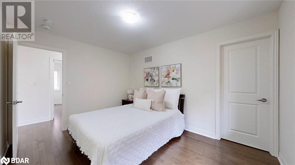 












219 INVERNESS Way

,
Bradford West Gwillimbury,




Ontario
L3Z0X5

