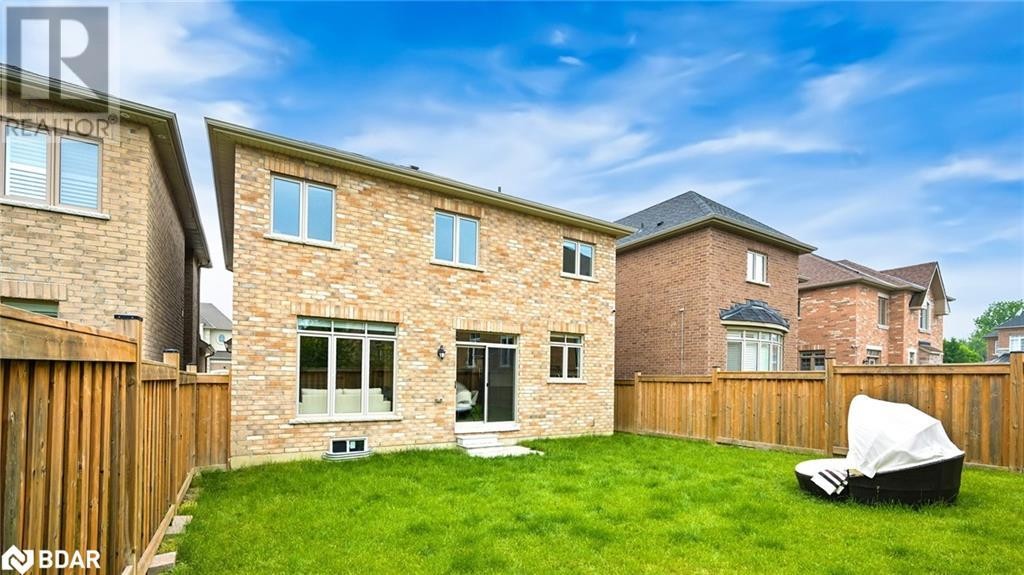












219 INVERNESS Way

,
Bradford West Gwillimbury,




Ontario
L3Z0X5

