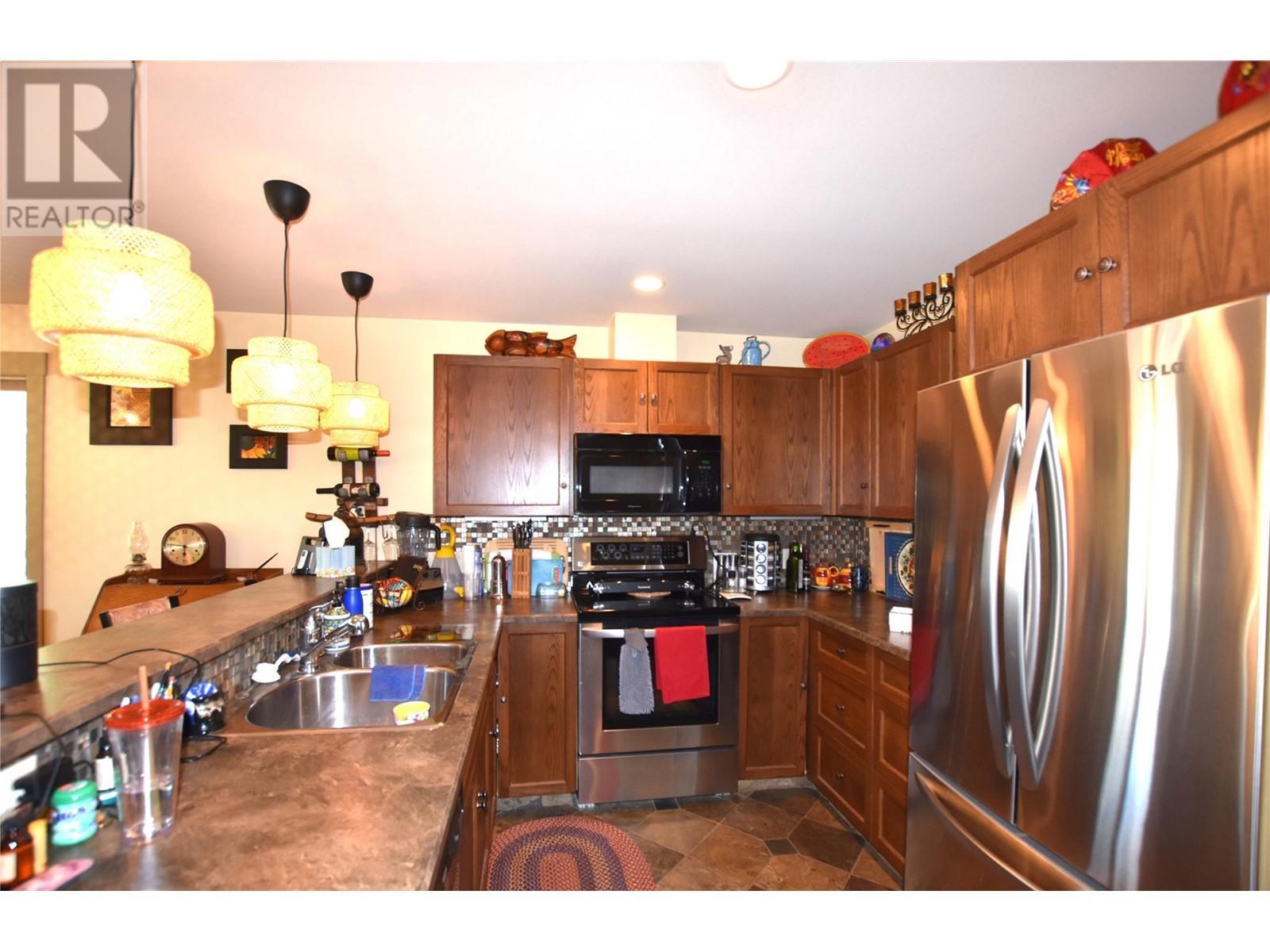 












459 Ibis Avenue

,
Vernon,




British Columbia
V1H2A1

