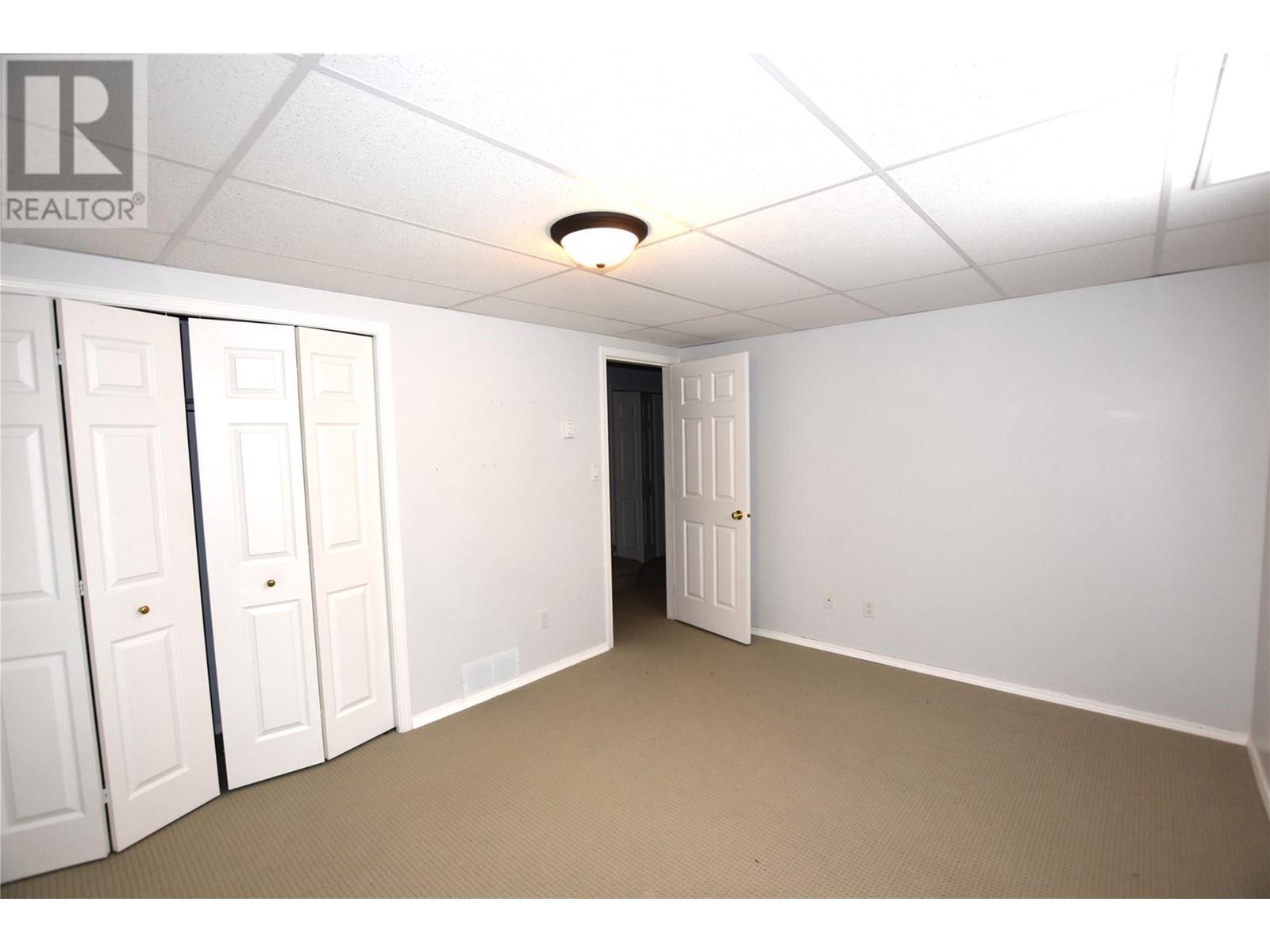 












649 Elk Street

,
Vernon,




British Columbia
V1H2A1


