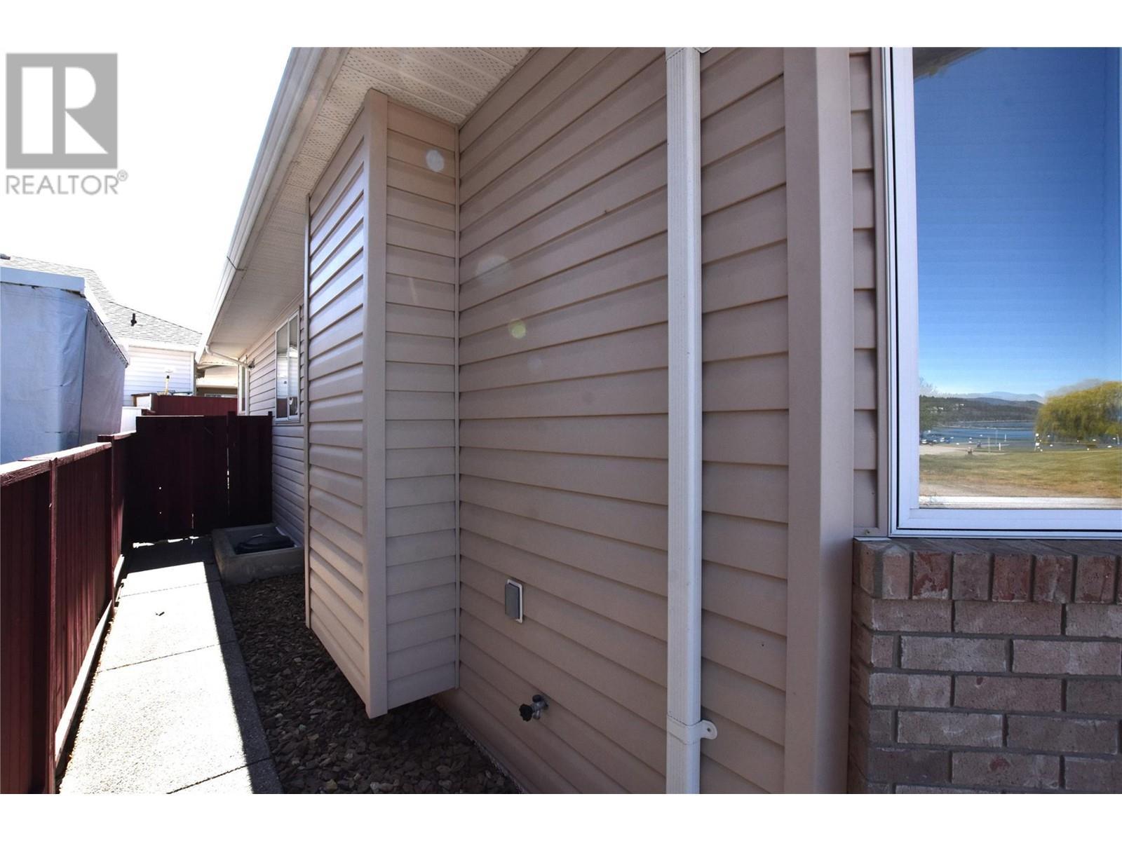 












649 Elk Street

,
Vernon,




British Columbia
V1H2A1


