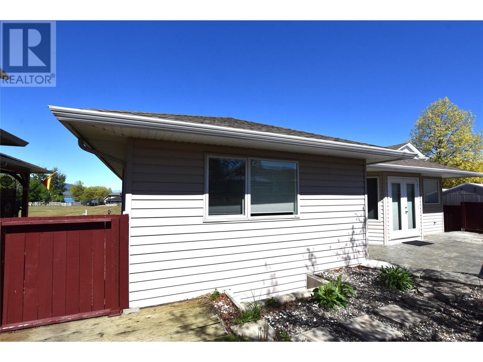 












649 Elk Street

,
Vernon,




British Columbia
V1H2A1

