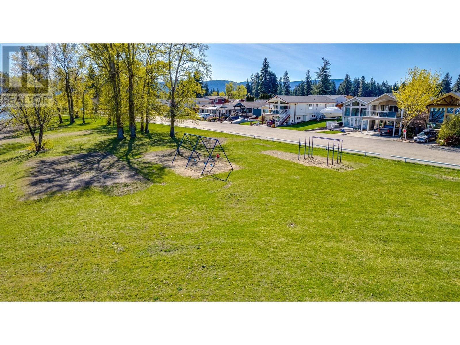 












649 Elk Street

,
Vernon,




British Columbia
V1H2A1

