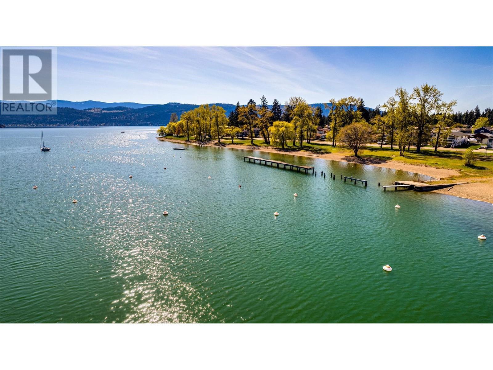 












649 Elk Street

,
Vernon,




British Columbia
V1H2A1

