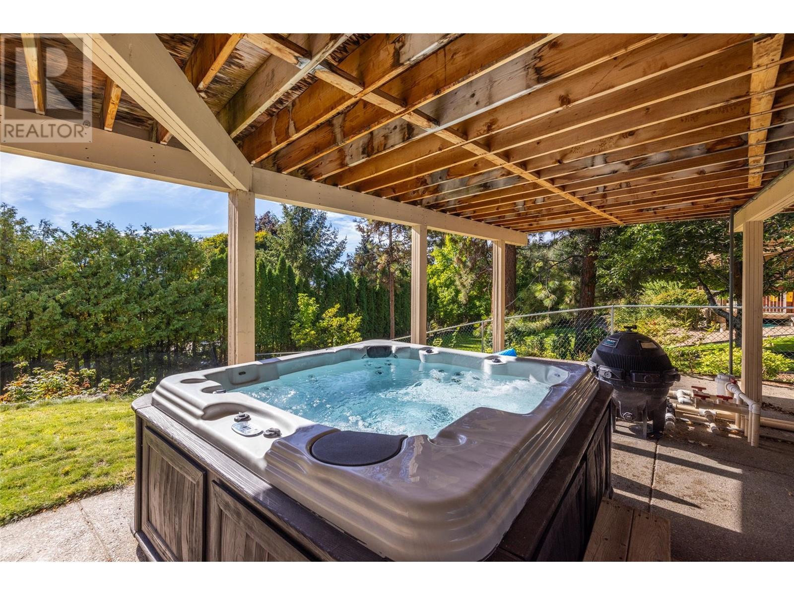 












1015 Guest Road

,
West Kelowna,




British Columbia
V1Z3L2

