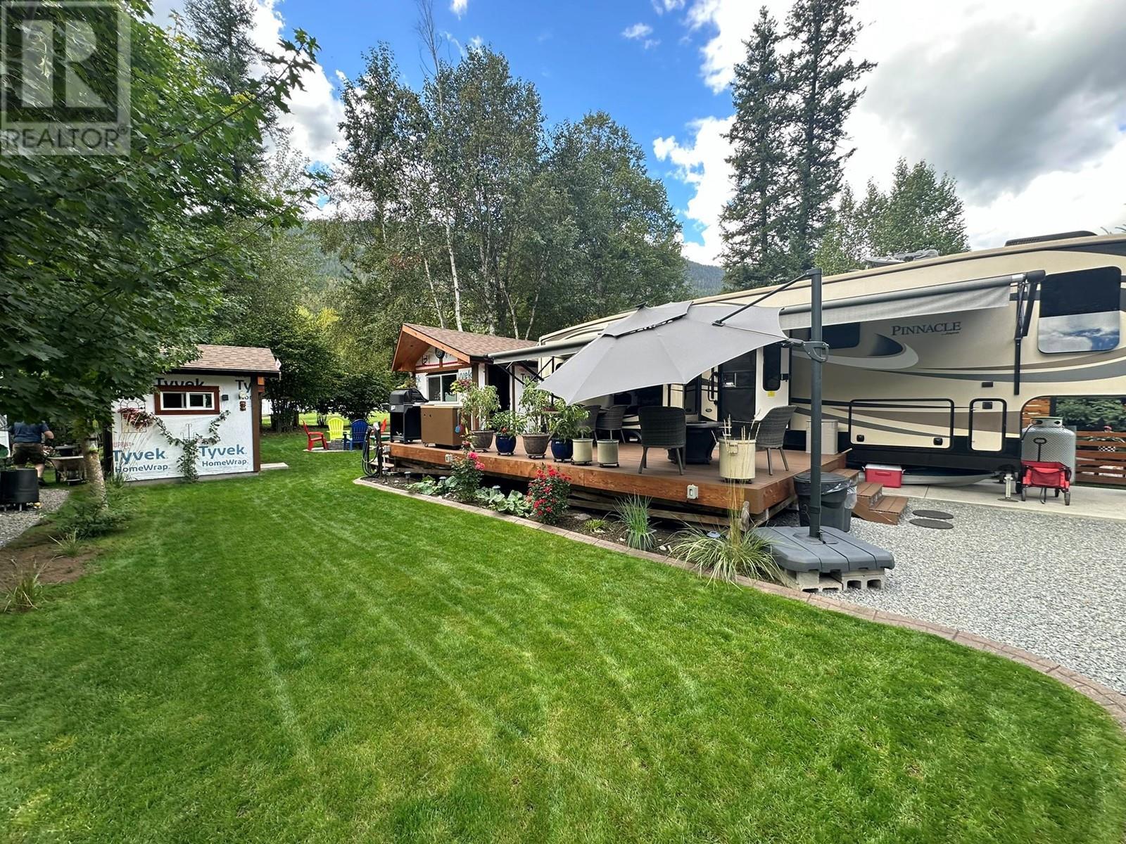 












2202 Mabel Lake Road Unit# 127

,
Enderby,







British Columbia
V0E1V5


