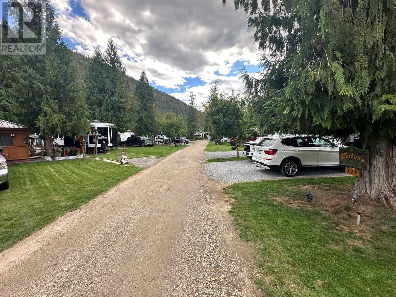












2202 Mabel Lake Road Unit# 127

,
Enderby,







British Columbia
V0E1V5

