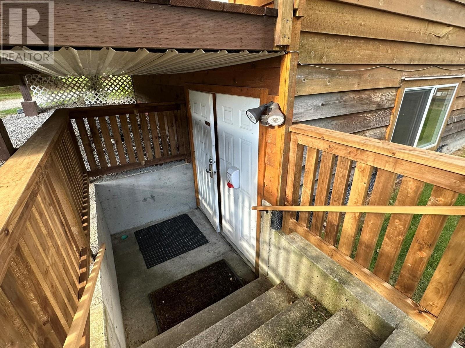 












2202 Mabel Lake Road Unit# 127

,
Enderby,







British Columbia
V0E1V5

