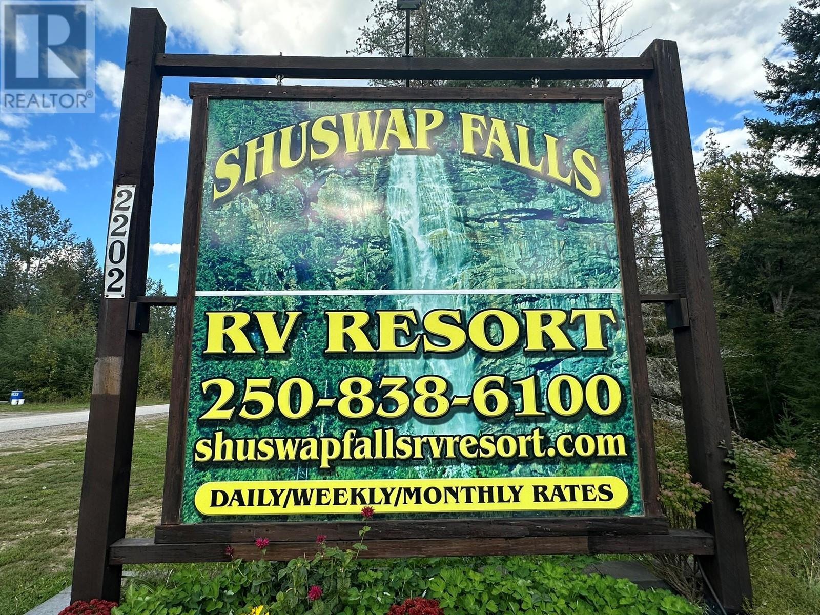 












2202 Mabel Lake Road Unit# 127

,
Enderby,







British Columbia
V0E1V5

