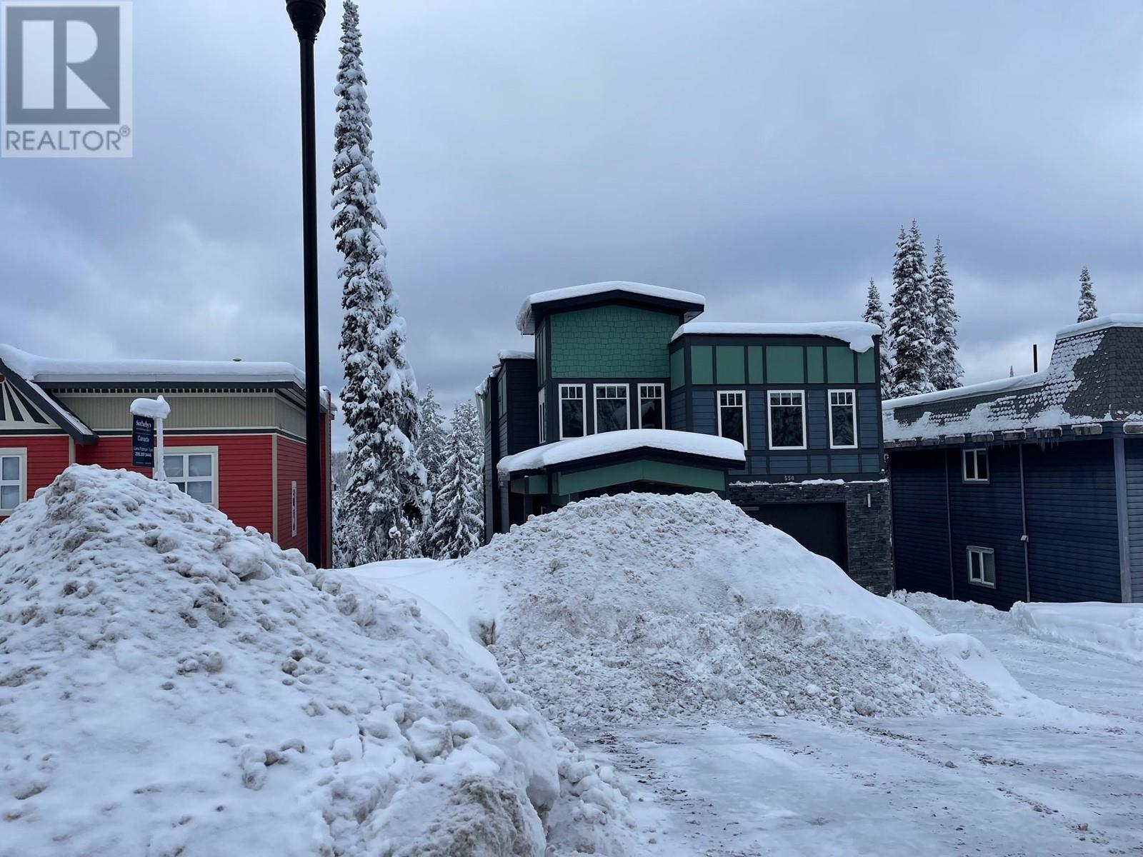 












555 Monashee Road

,
Silver Star,







British Columbia
V1B3M1

