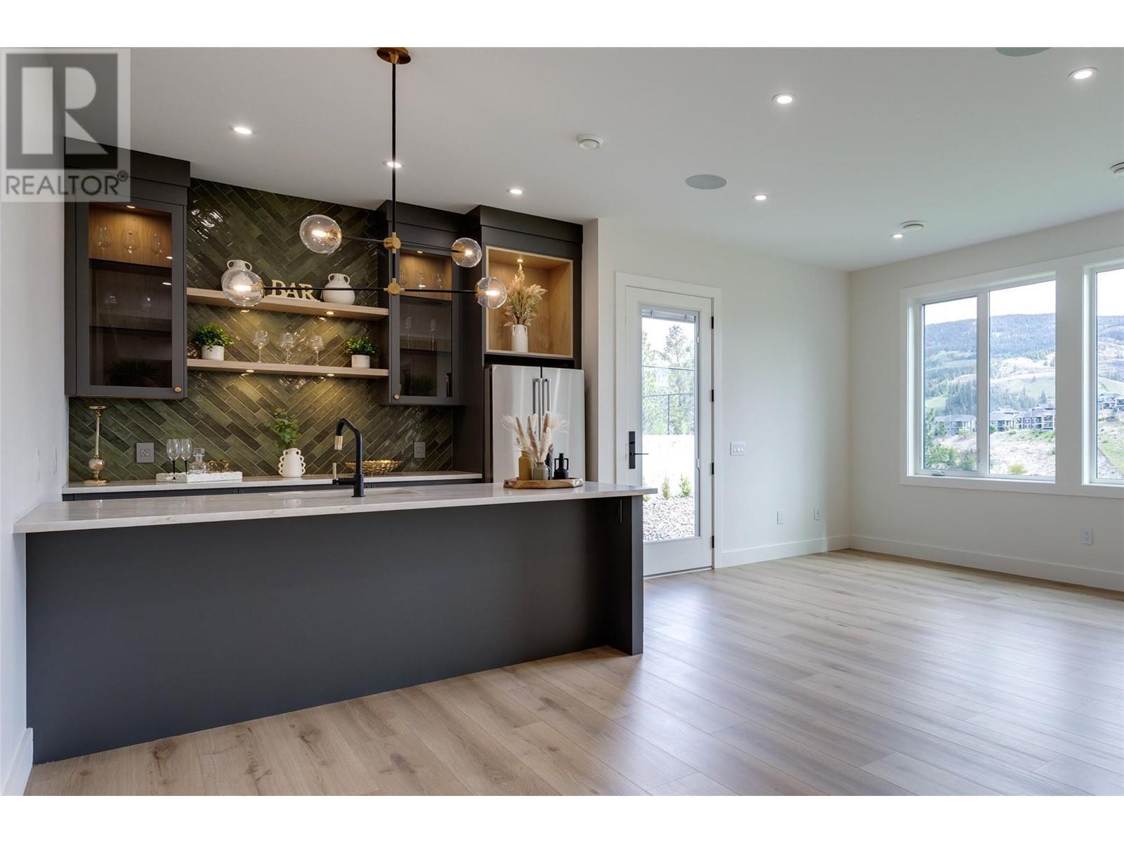 












1017 Carnoustie Drive Lot# 2

,
Kelowna,




British Columbia
V1P0A3

