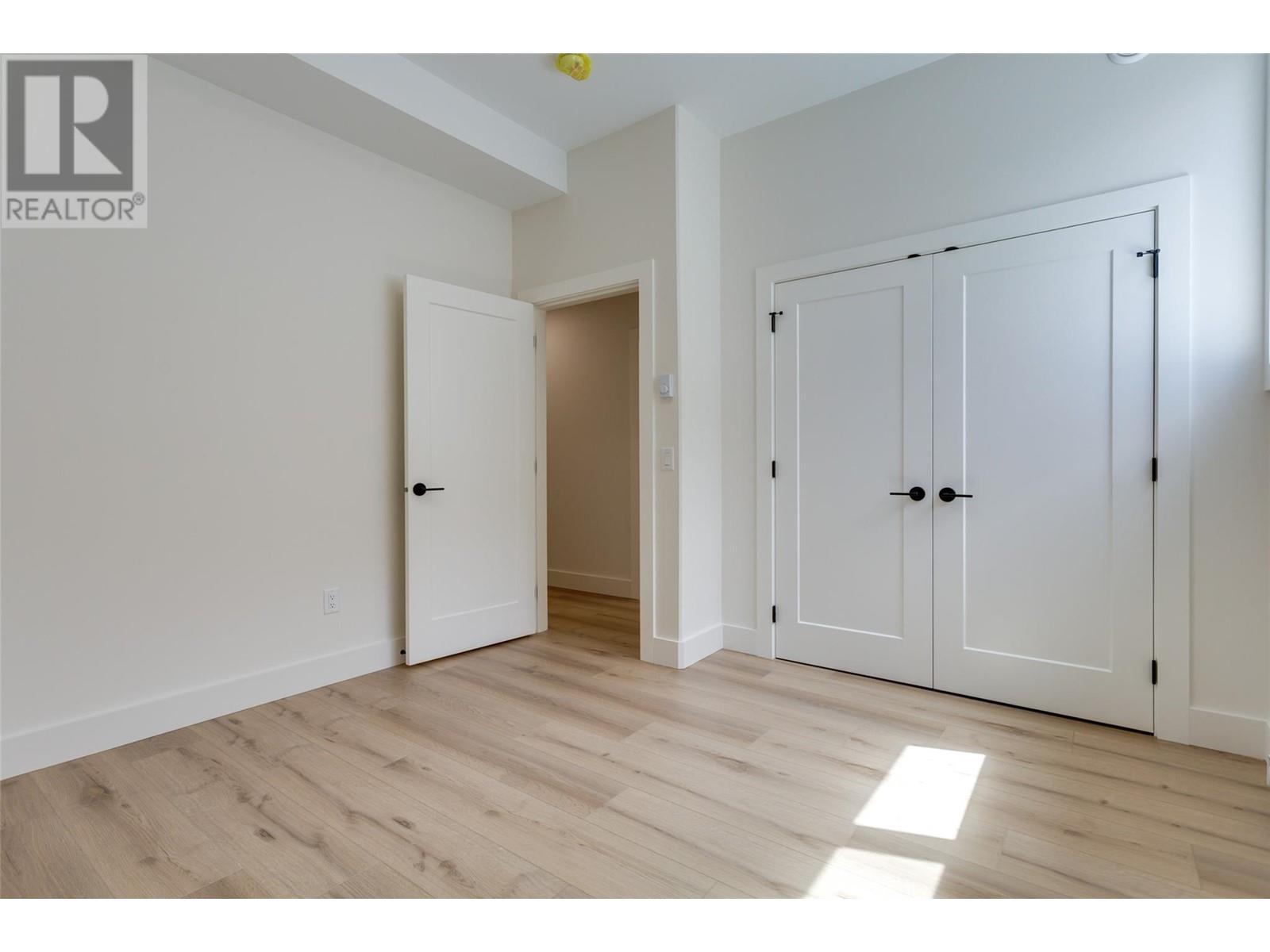 












1017 Carnoustie Drive Lot# 2

,
Kelowna,




British Columbia
V1P0A3

