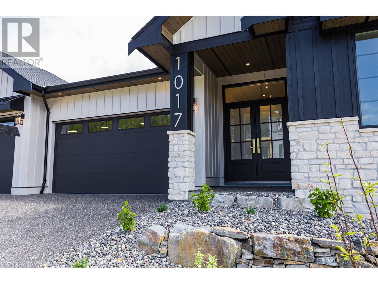












1017 Carnoustie Drive Lot# 2

,
Kelowna,




British Columbia
V1P0A3

