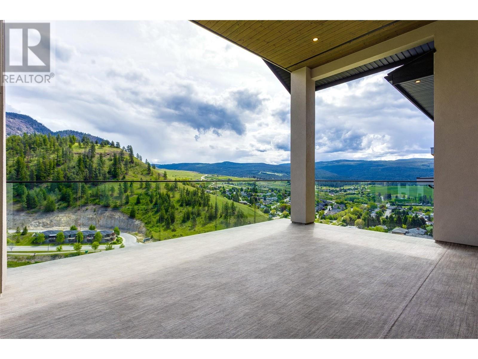 












1017 Carnoustie Drive Lot# 2

,
Kelowna,




British Columbia
V1P0A3

