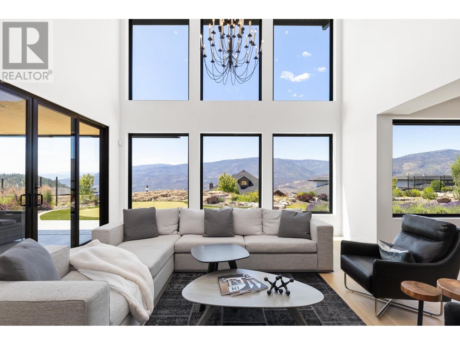 












1462 Rocky Point Drive

,
Kelowna,




British Columbia
V1V3E3


