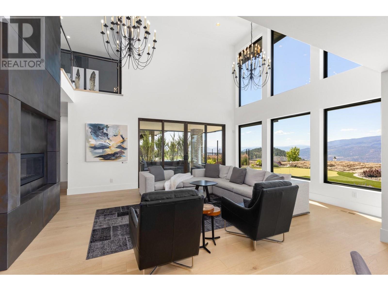 












1462 Rocky Point Drive

,
Kelowna,




British Columbia
V1V3E3

