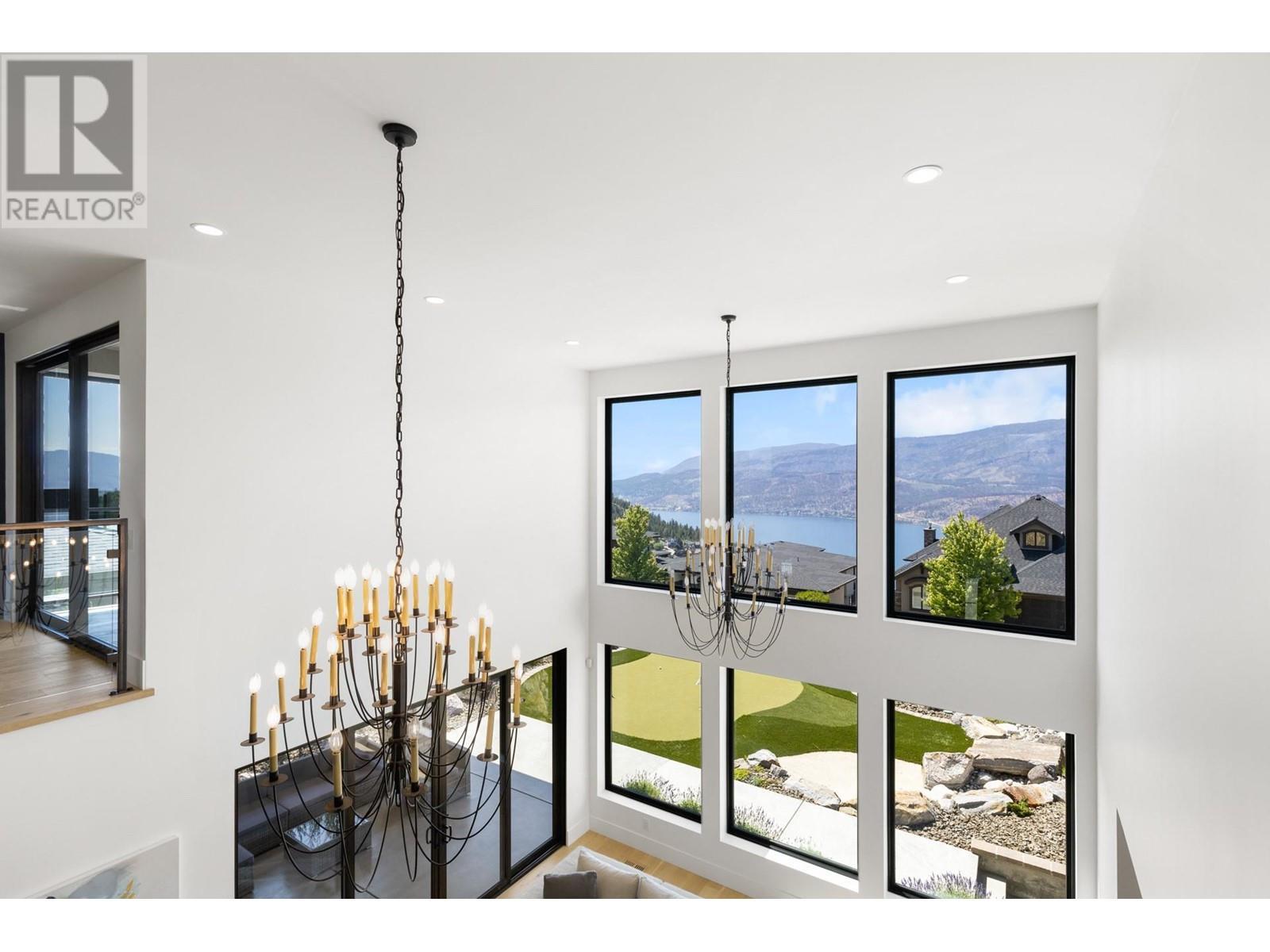 












1462 Rocky Point Drive

,
Kelowna,




British Columbia
V1V3E3


