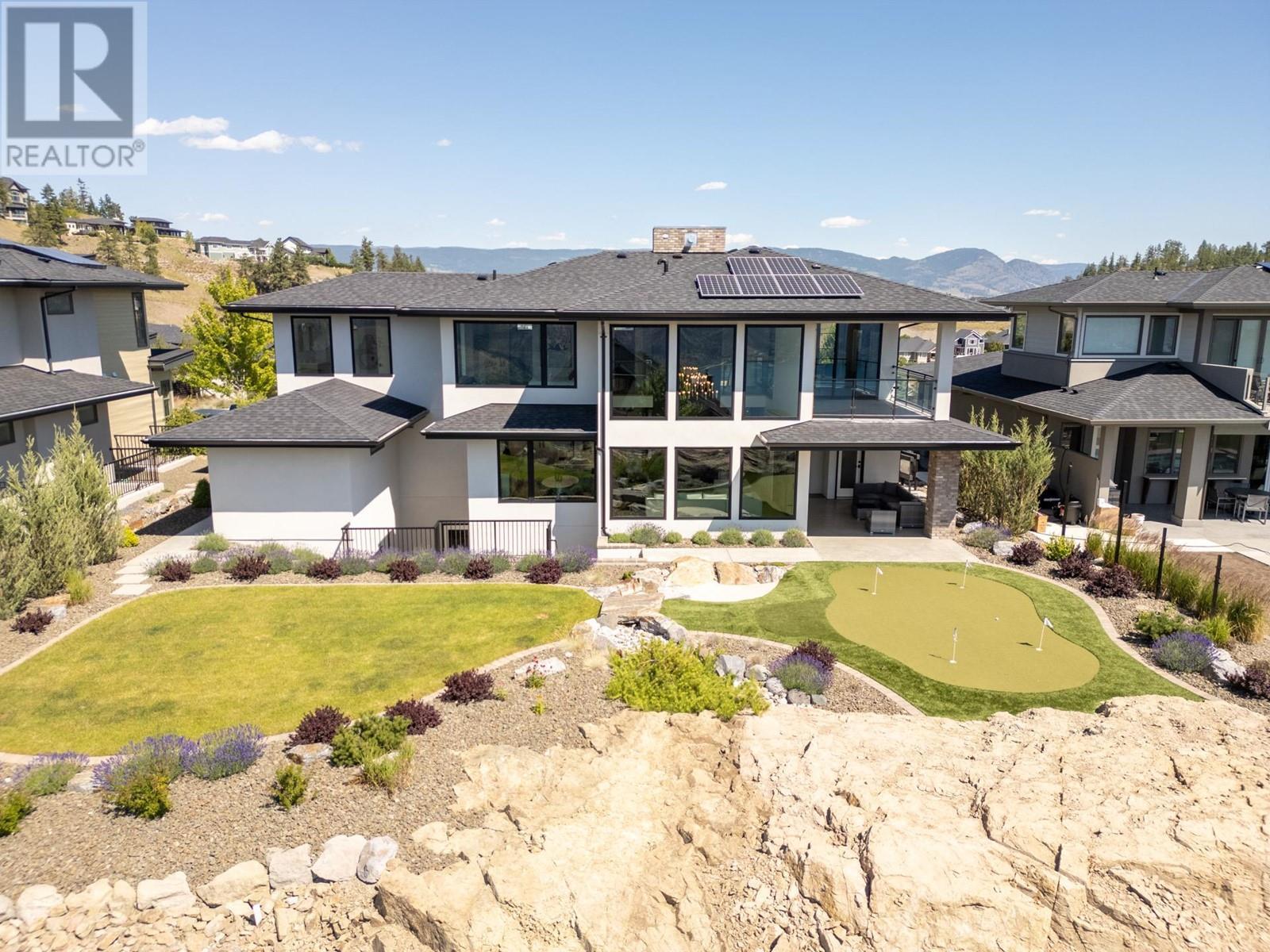 












1462 Rocky Point Drive

,
Kelowna,




British Columbia
V1V3E3

