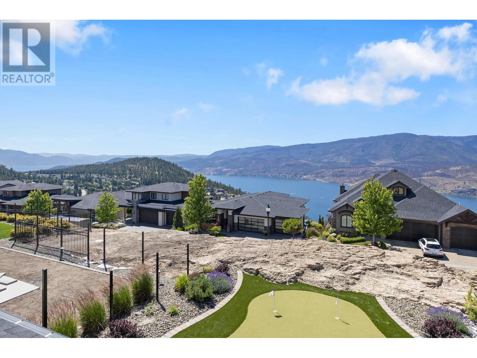 












1462 Rocky Point Drive

,
Kelowna,




British Columbia
V1V3E3

