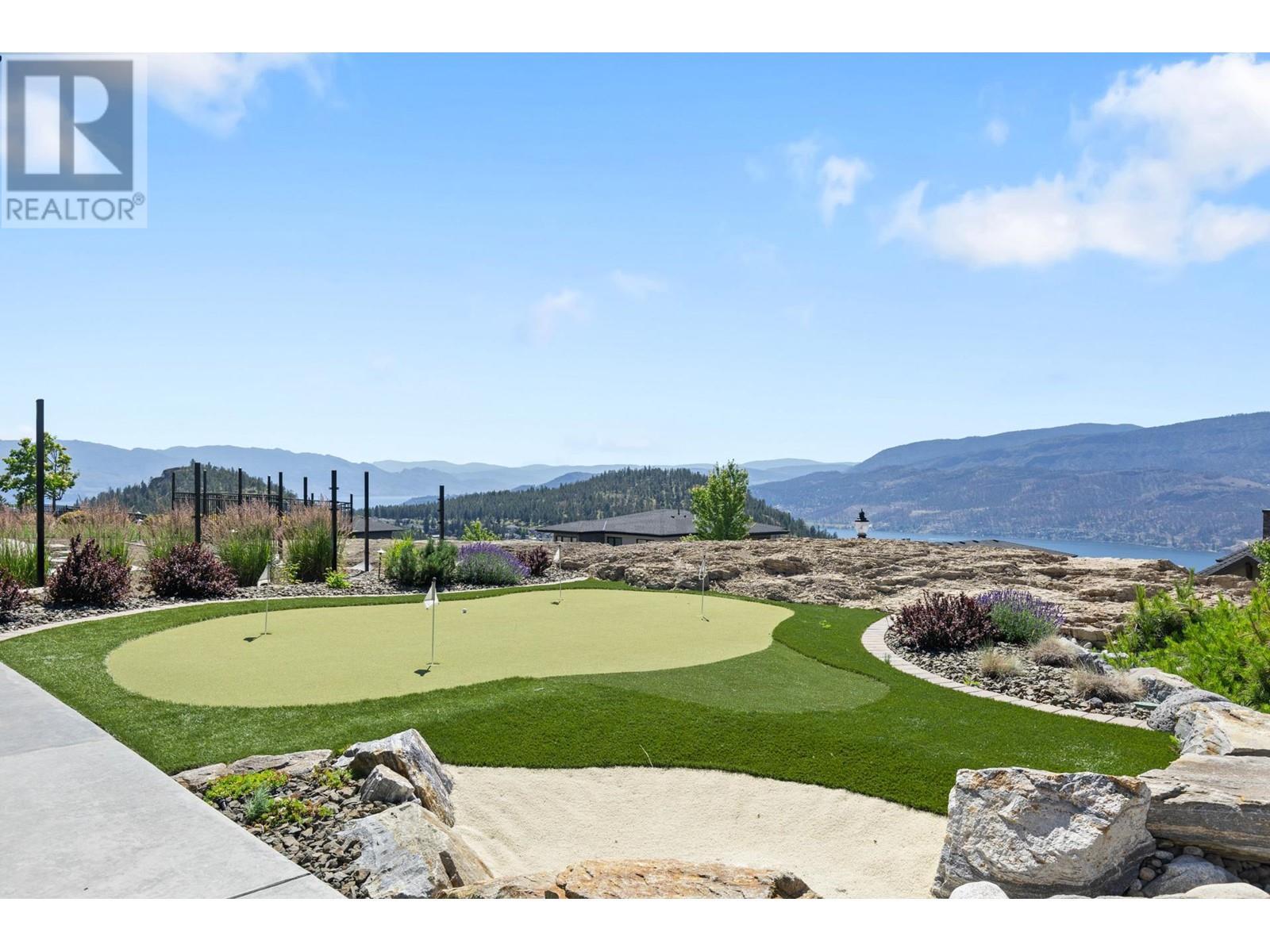 












1462 Rocky Point Drive

,
Kelowna,




British Columbia
V1V3E3

