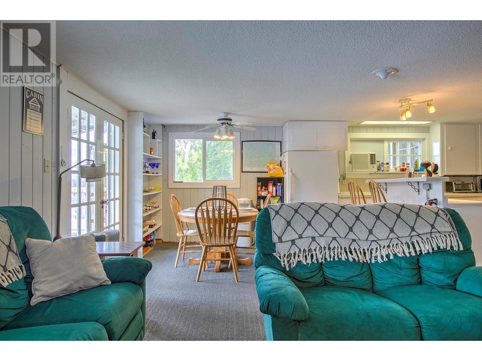 












3602 Mabel Lake Road Unit# 5

,
Lumby,







British Columbia
V0E2G6

