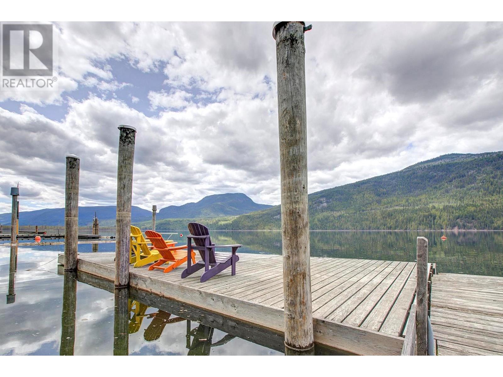 












3602 Mabel Lake Road Unit# 5

,
Lumby,







British Columbia
V0E2G6


