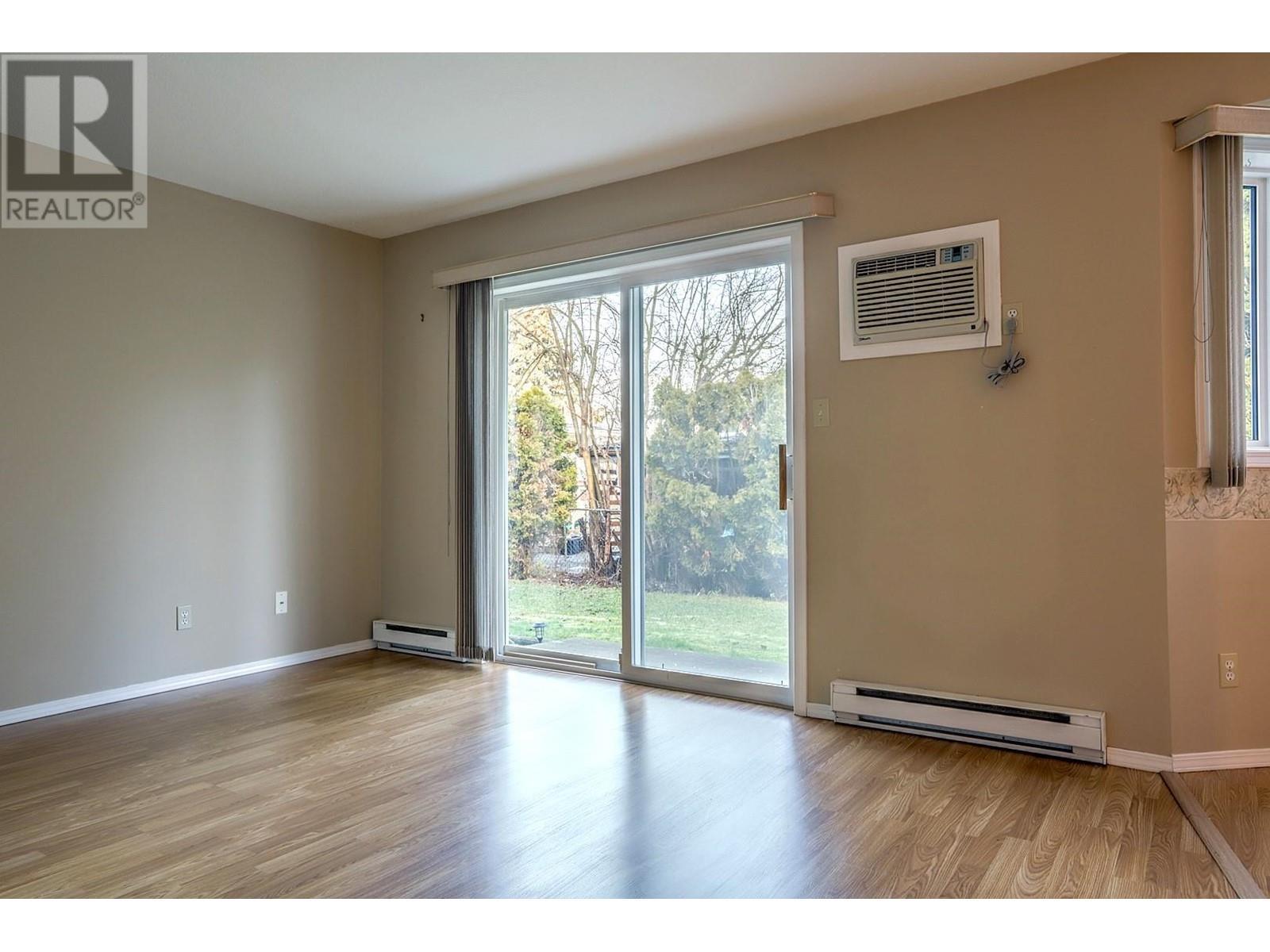 












211 Kildonan Avenue Unit# 107

,
Enderby,




British Columbia
V0E1V0

