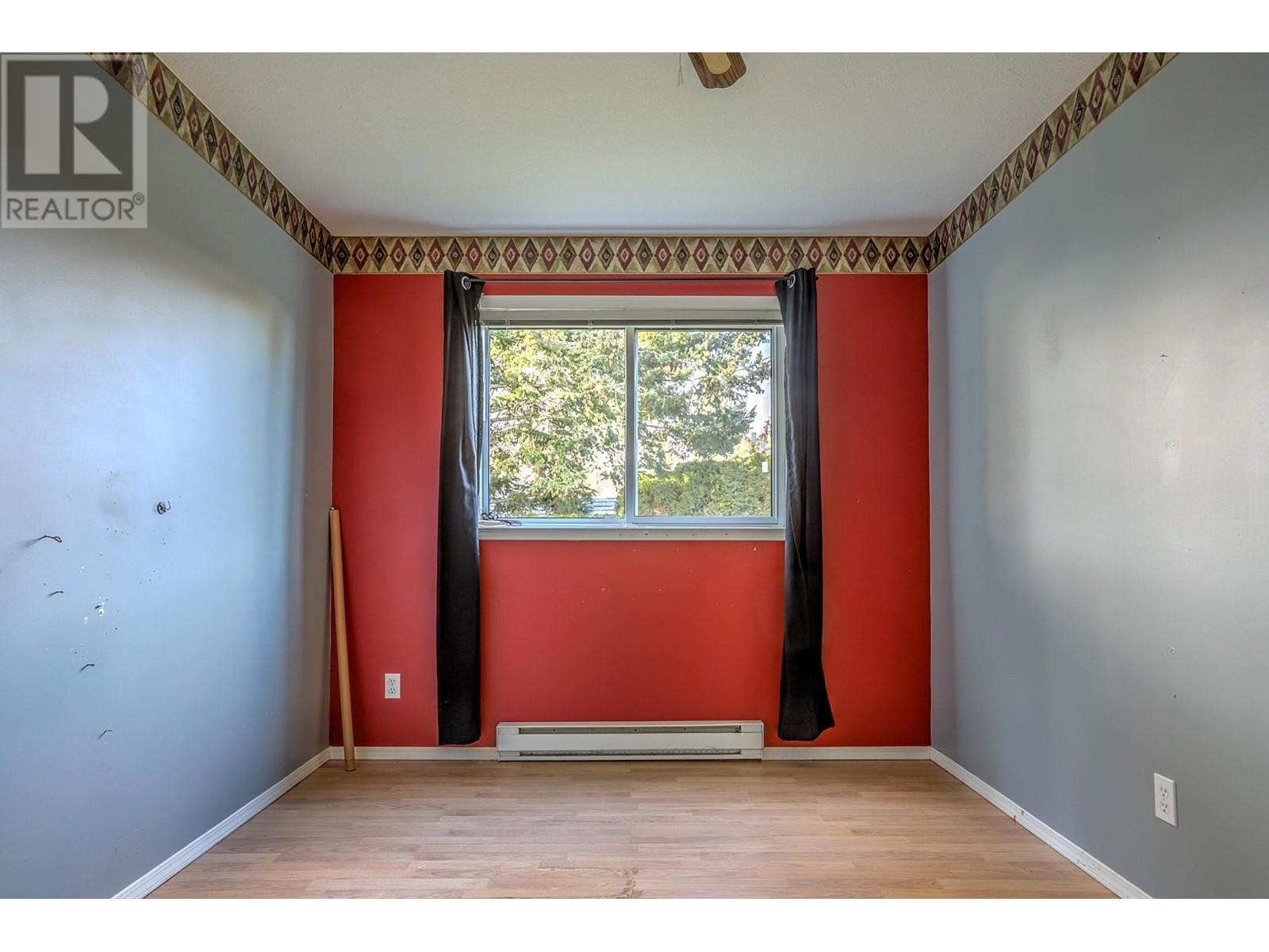 












211 Kildonan Avenue Unit# 107

,
Enderby,




British Columbia
V0E1V0

