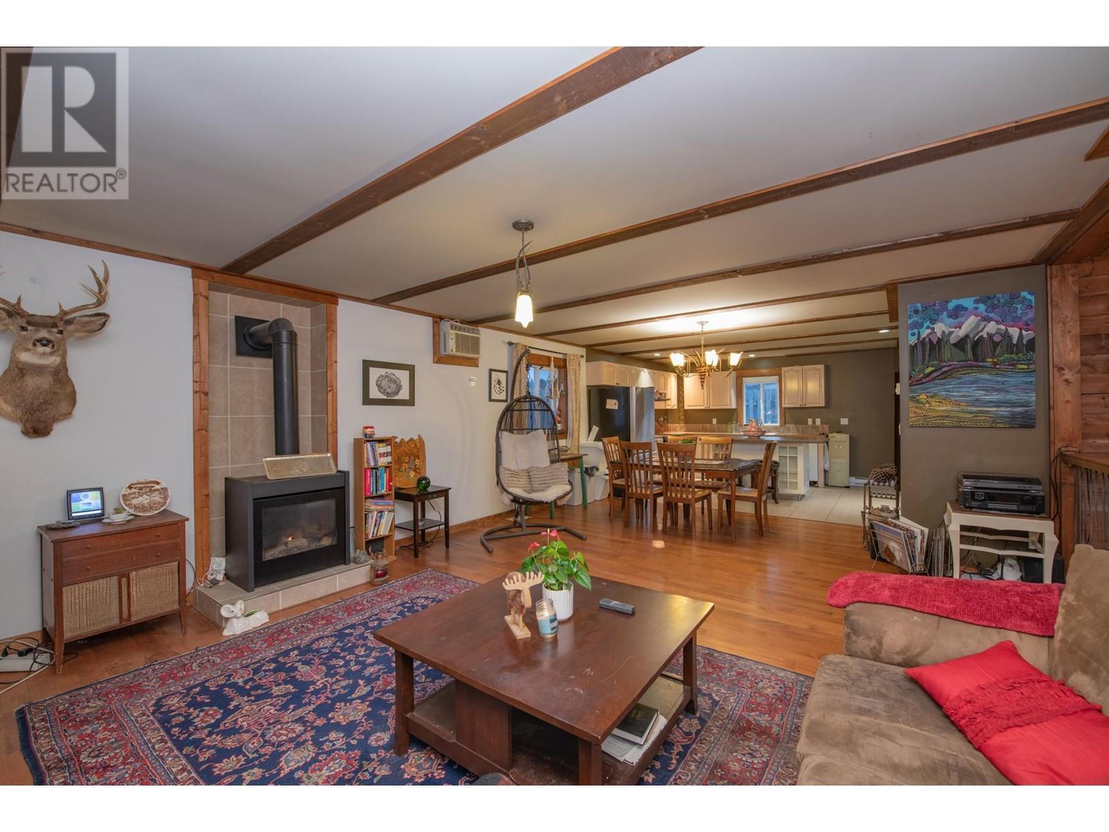 












674 Cougar Street

,
Vernon,




British Columbia
V1H2A1

