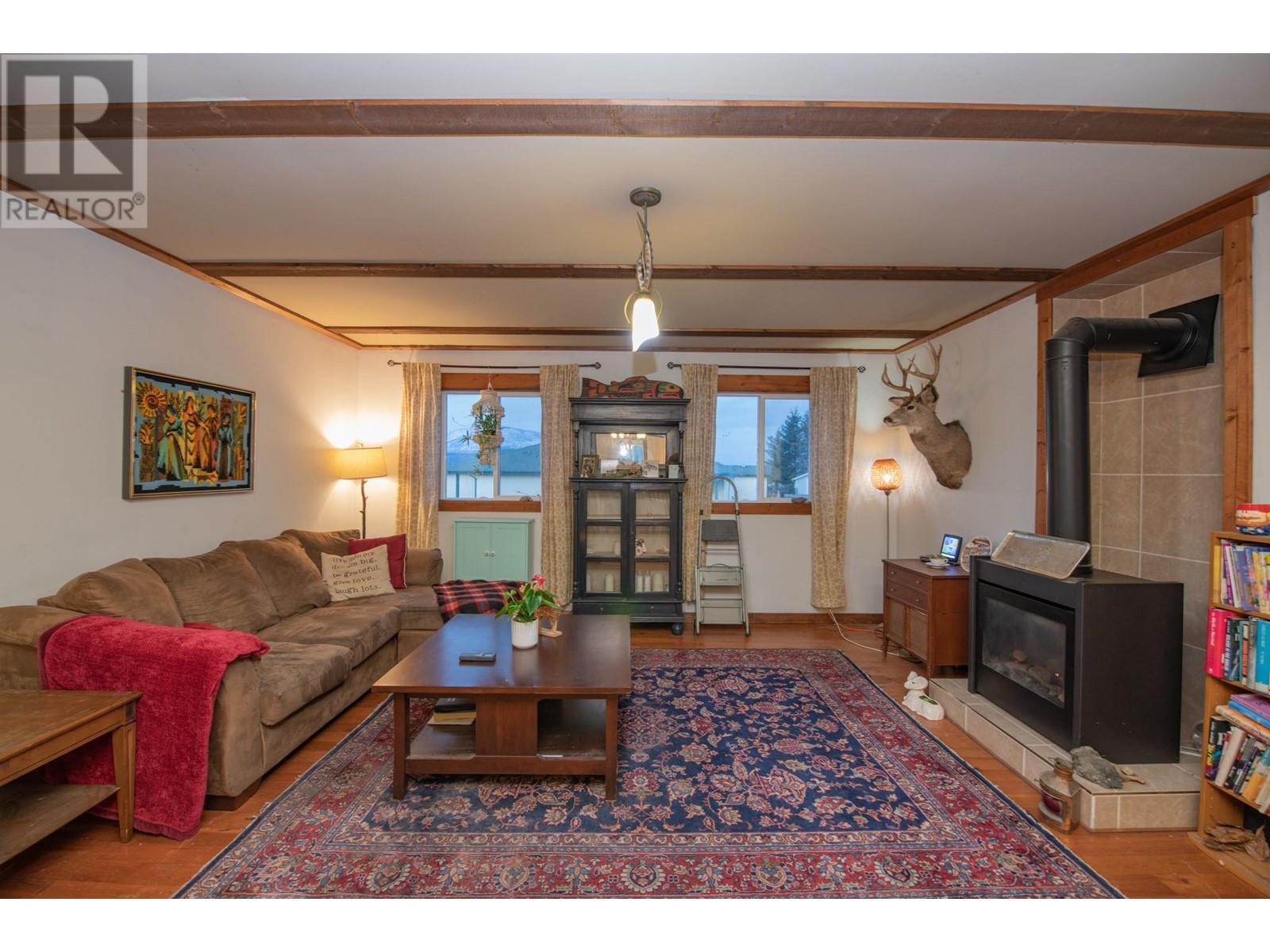 












674 Cougar Street

,
Vernon,




British Columbia
V1H2A1

