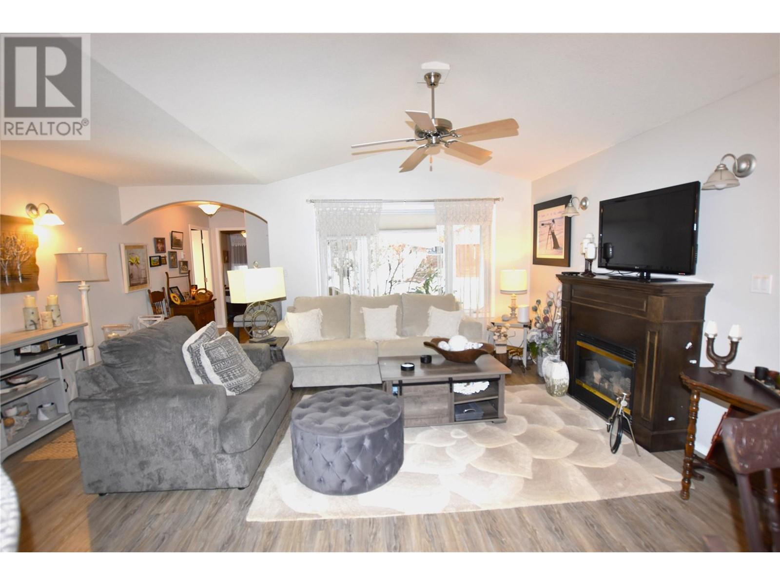












606 Nighthawk Avenue

,
Vernon,




British Columbia
V1H2A1

