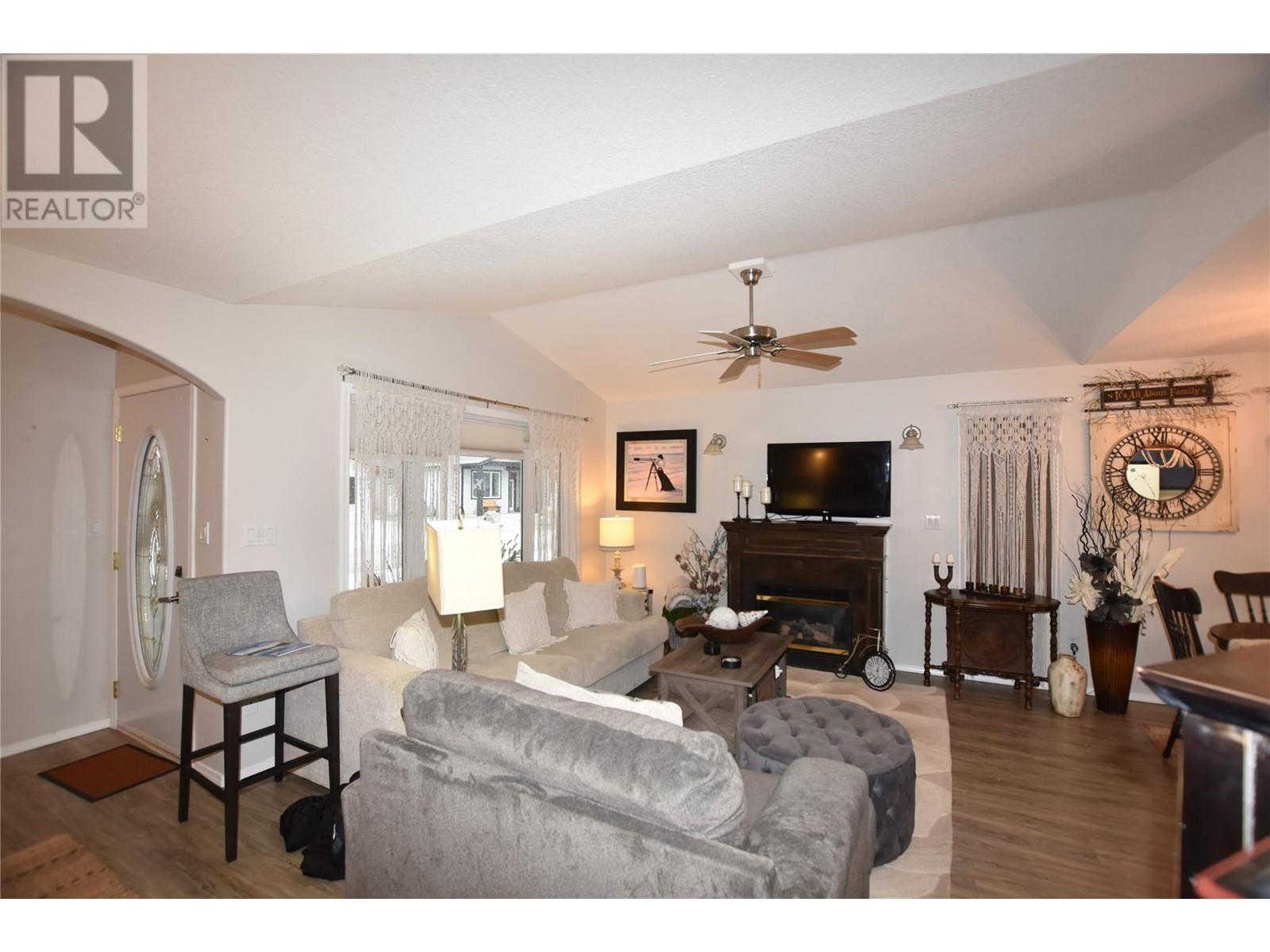 












606 Nighthawk Avenue

,
Vernon,




British Columbia
V1H2A1


