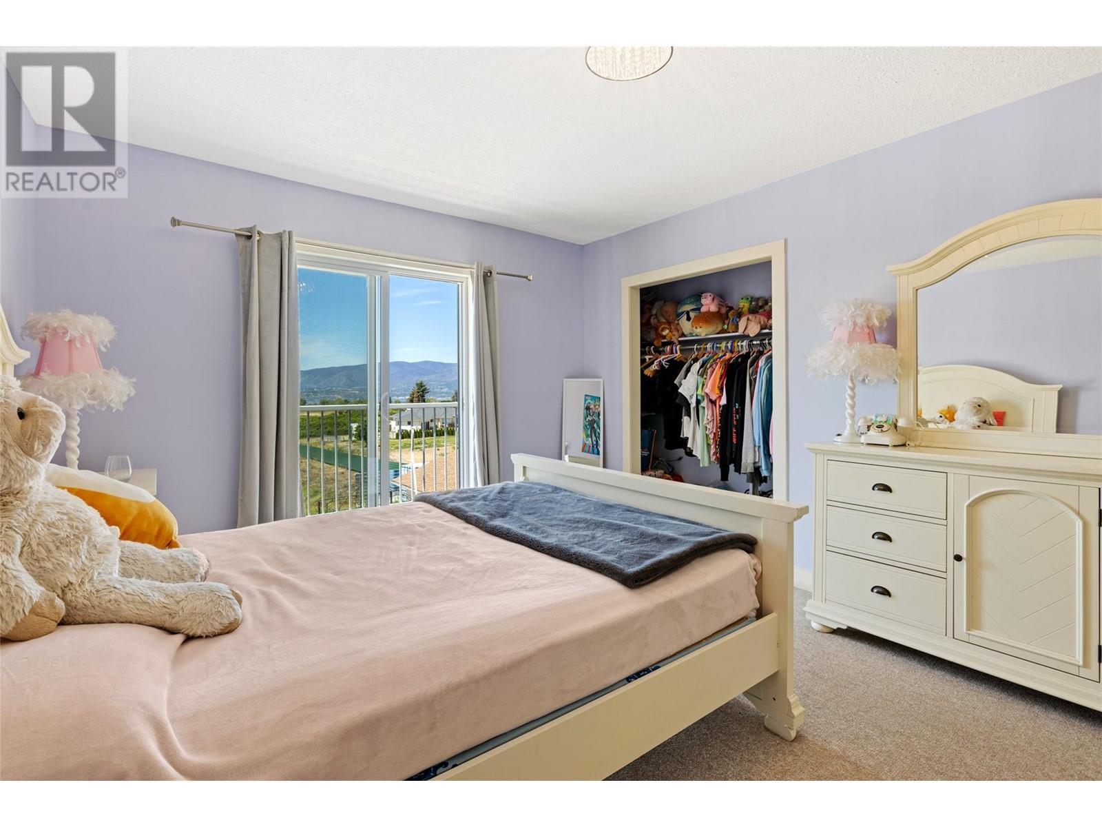 












3299 McCulloch Road

,
Kelowna,




British Columbia
V1W4G5

