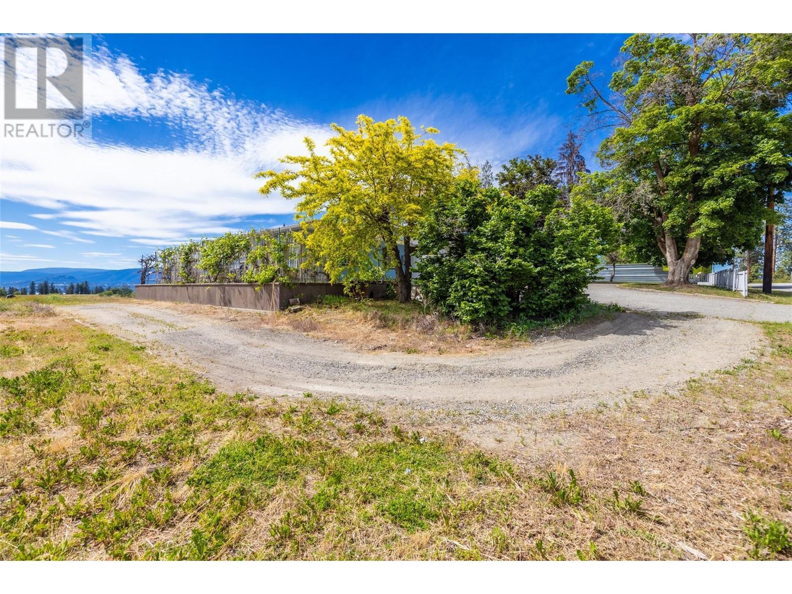 












3299 McCulloch Road

,
Kelowna,




British Columbia
V1W4G5

