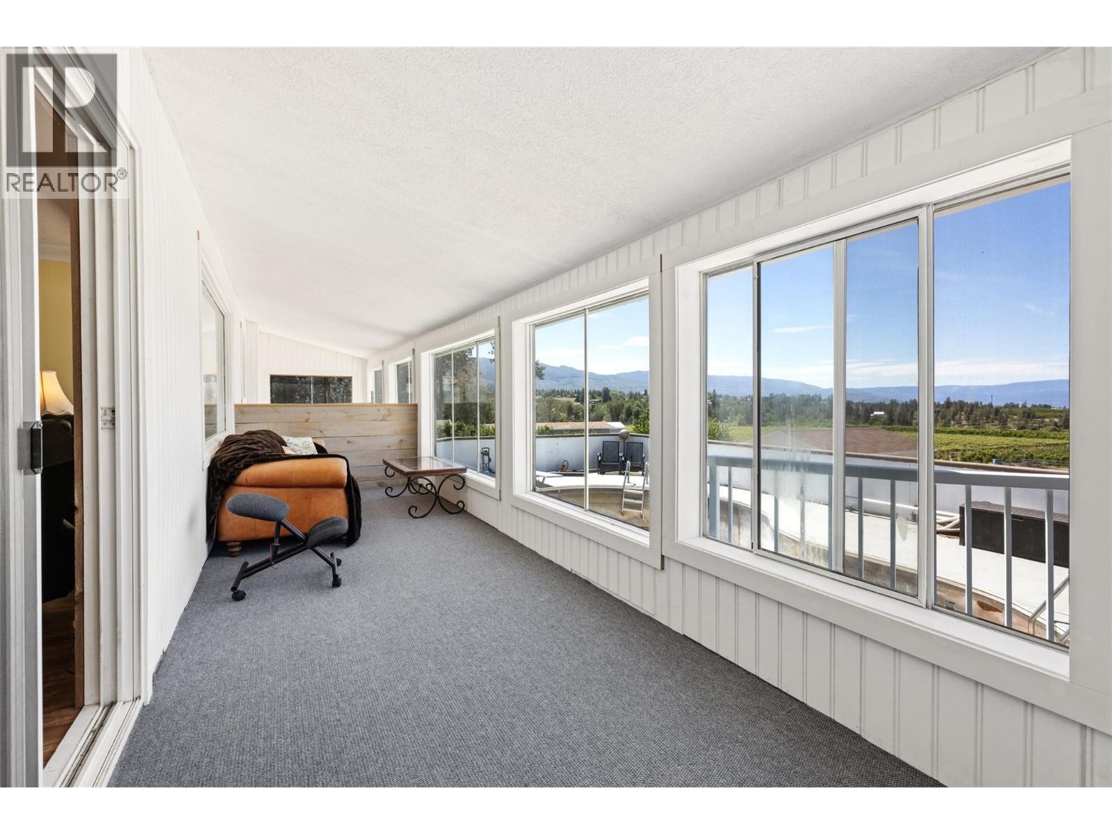 












3299 McCulloch Road

,
Kelowna,




British Columbia
V1W4G5

