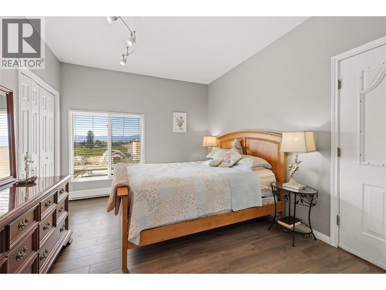 












3299 McCulloch Road

,
Kelowna,




British Columbia
V1W4G5

