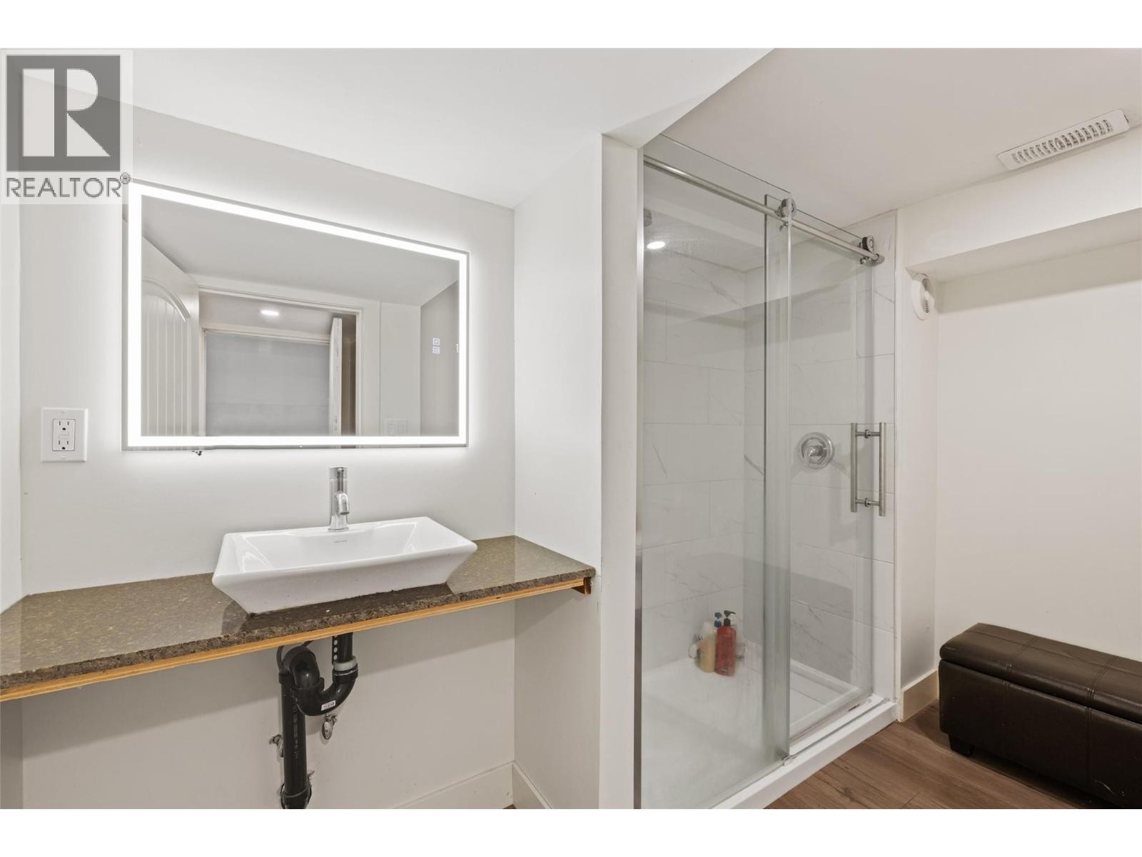












3299 McCulloch Road

,
Kelowna,




British Columbia
V1W4G5

