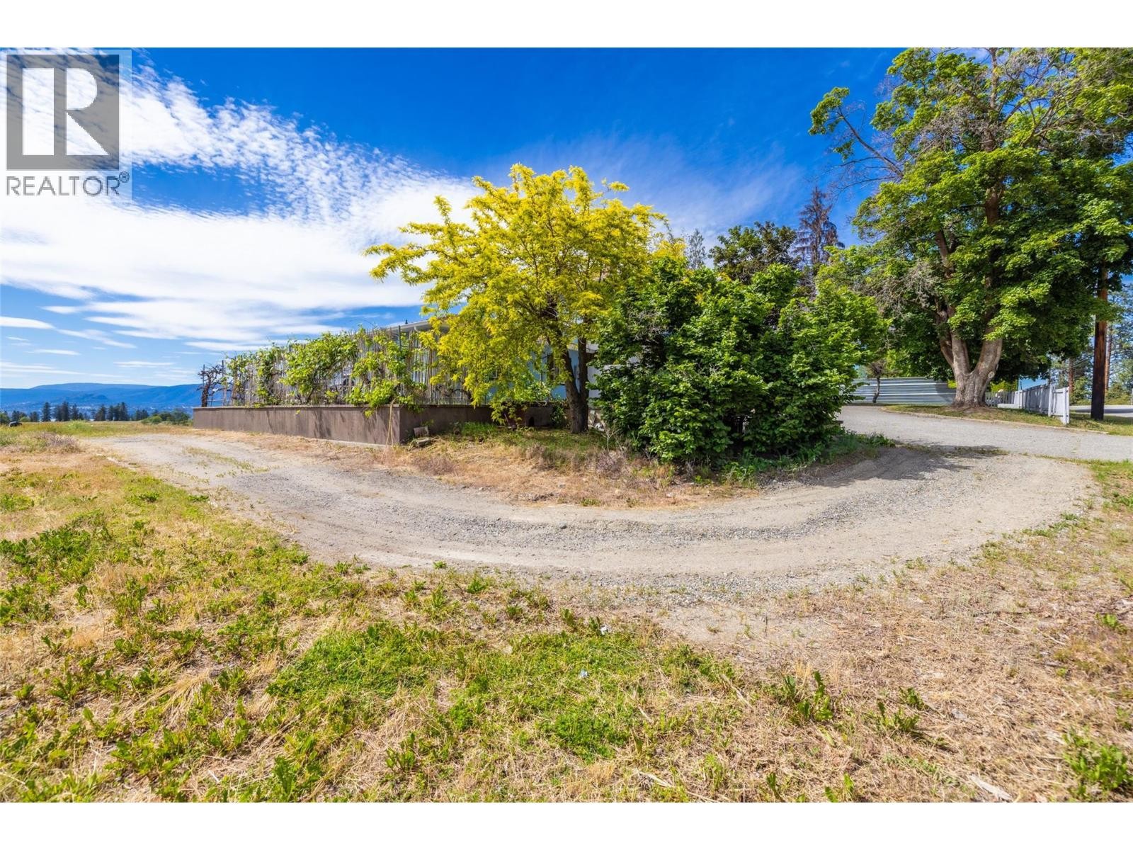 












3299 McCulloch Road

,
Kelowna,




British Columbia
V1W4G5

