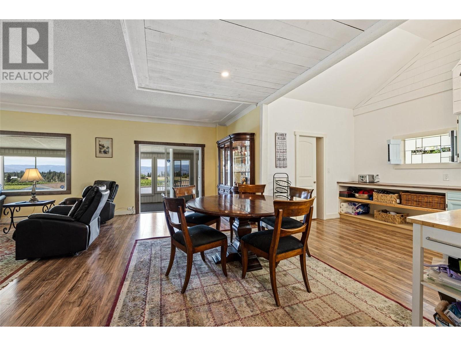 












3299 McCulloch Road

,
Kelowna,




British Columbia
V1W4G5

