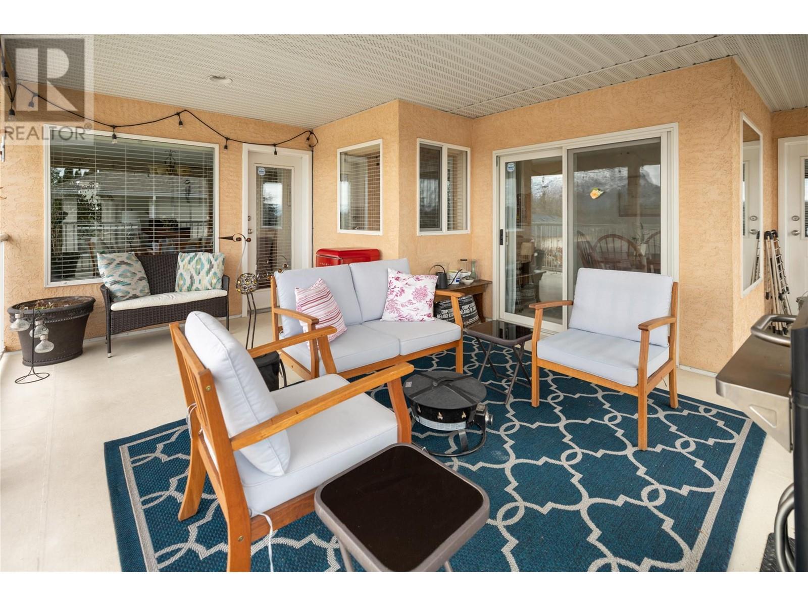 












1068 Caledonia Way

,
West Kelowna,




British Columbia
V1Z3N7


