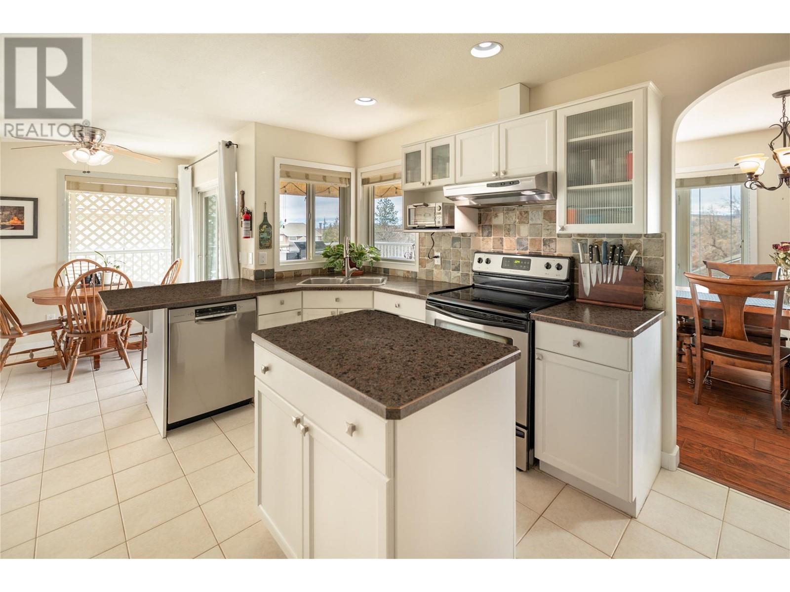 












1068 Caledonia Way

,
West Kelowna,




British Columbia
V1Z3N7

